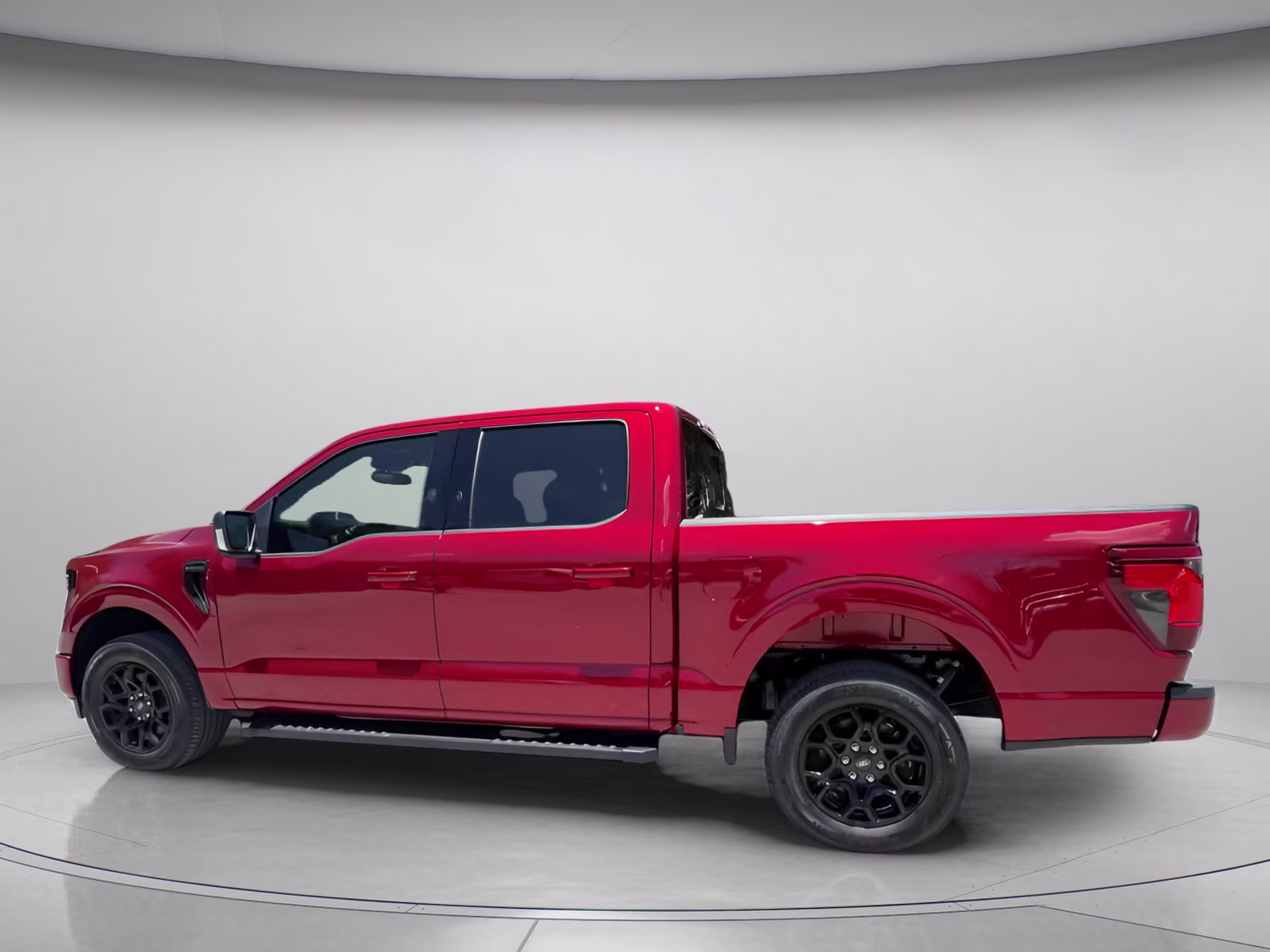 2026 Ruby Red Metallic Tinted Clearcoat Ford F-150 XLT Crew Cab Pickup RWD Truck