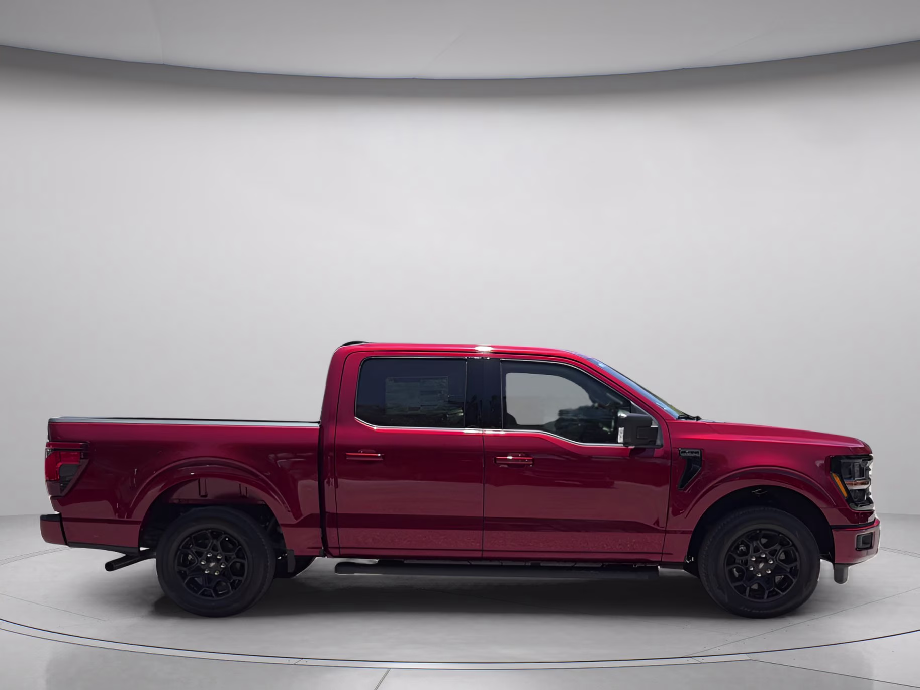 2026 Ruby Red Metallic Tinted Clearcoat Ford F-150 XLT Crew Cab Pickup RWD Truck