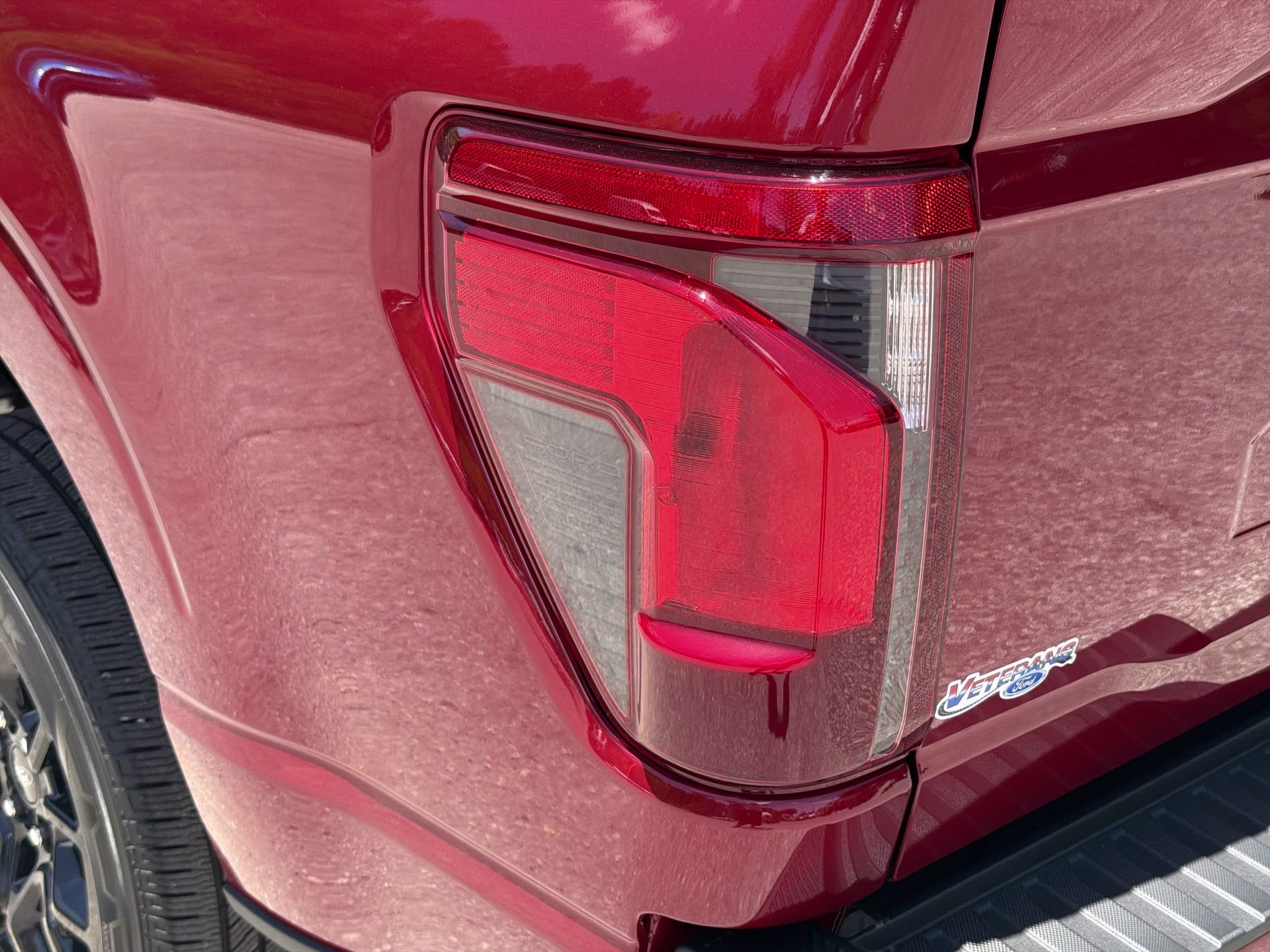 2026 Ruby Red Metallic Tinted Clearcoat Ford F-150 XLT Crew Cab Pickup RWD Truck