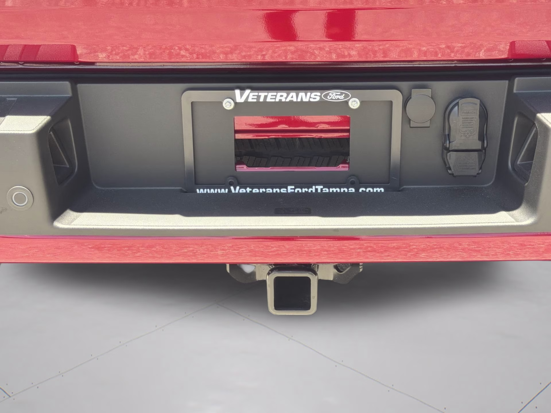 2026 Ruby Red Metallic Tinted Clearcoat Ford F-150 XLT Crew Cab Pickup RWD Truck