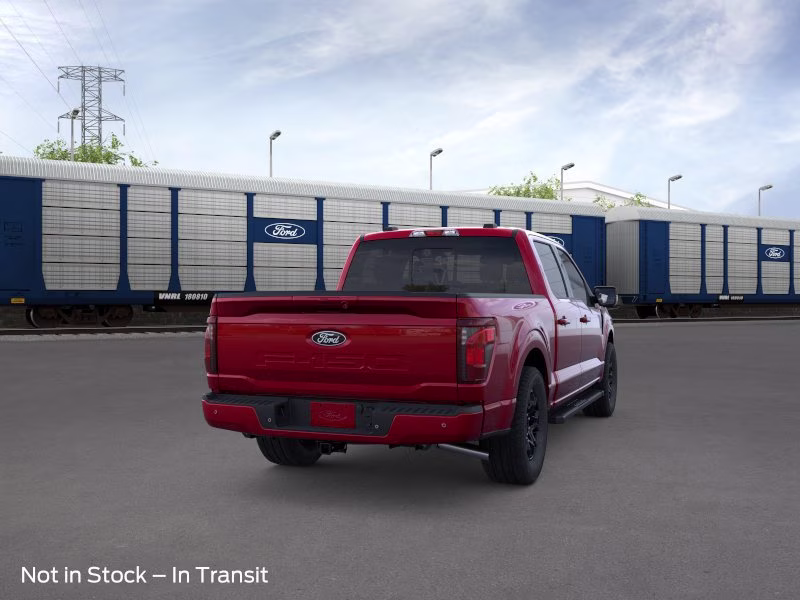 2026 Ruby Red Metallic Tinted Clearcoat Ford F-150 XLT Crew Cab Pickup RWD Truck