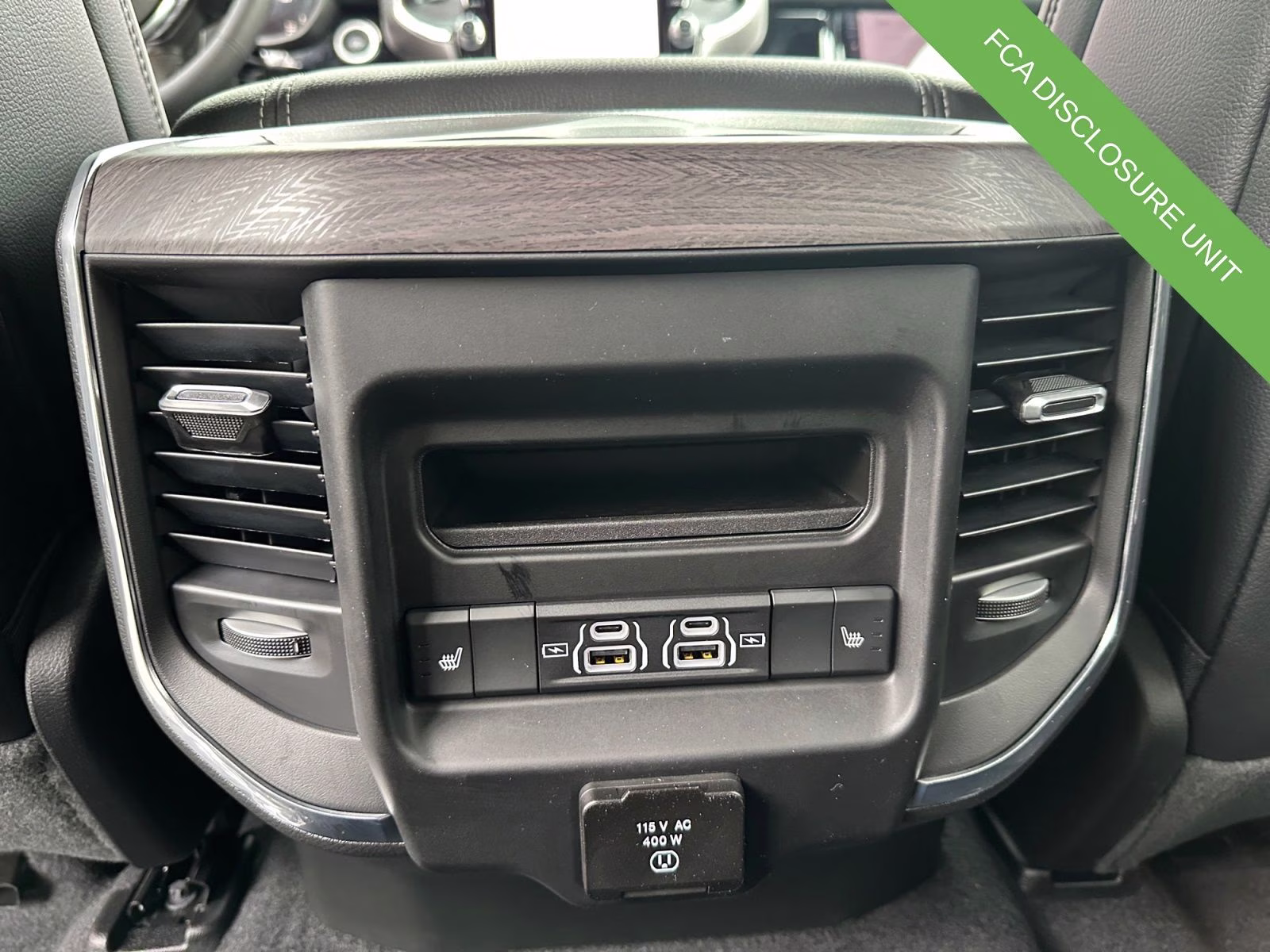 2026 Diamond Black Crystal Pearlcoat Ram 1500 Laramie 4X4 Truck