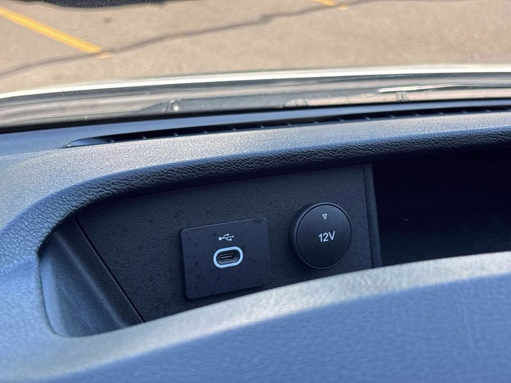 2024 Oxford White Ford Transit-350 XLT RWD Crossover