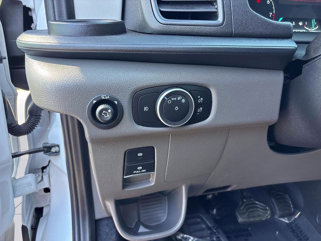 2024 Oxford White Ford Transit-350 XLT RWD Crossover
