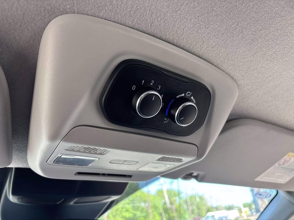 2024 Oxford White Ford Transit-350 XLT RWD Crossover