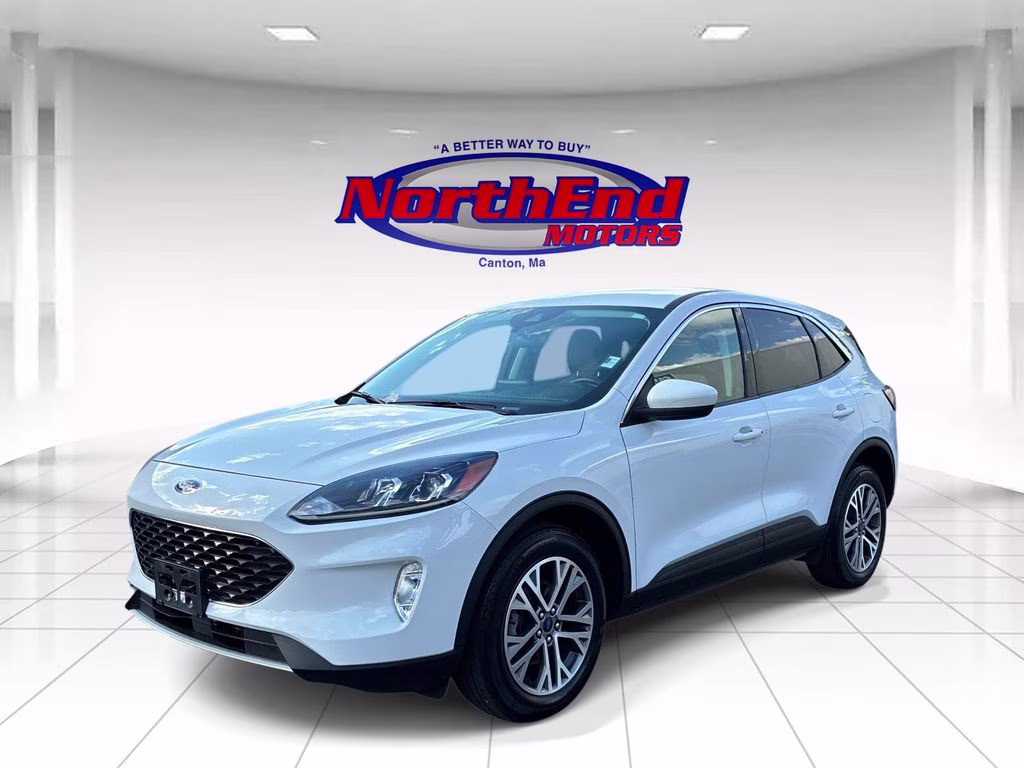 2022 Oxford White Ford Escape SEL AWD SUV