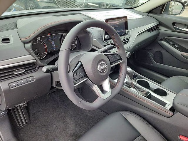 2026 Gray Sky Pearl Nissan Altima 2.5 SR FWD Sedan