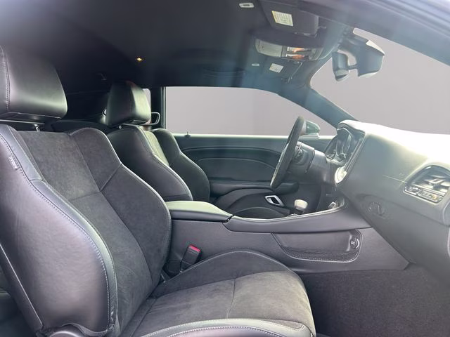 2023 Destroyer Gray Clearcoat Dodge Challenger R/T Scat Pack RWD Coupe