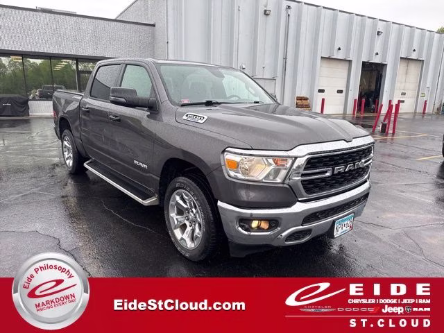 2023 RAM 1500 Big Horn/Lone Star 4x4 Crew Cab 5'7's photo