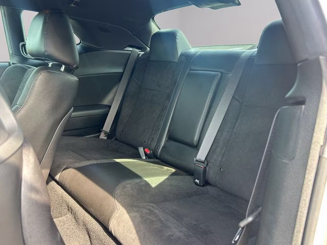 2023 Destroyer Gray Clearcoat Dodge Challenger R/T Scat Pack RWD Coupe