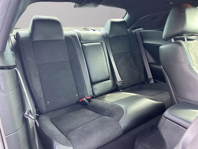 2023 Destroyer Gray Clearcoat Dodge Challenger R/T Scat Pack RWD Coupe