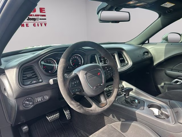 2023 Destroyer Gray Clearcoat Dodge Challenger R/T Scat Pack RWD Coupe