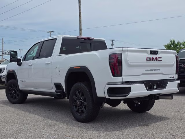 2026 Summit White GMC Sierra 2500HD AT4 4X4 Truck