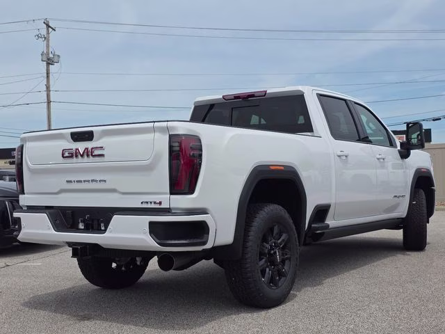 2026 Summit White GMC Sierra 2500HD AT4 4X4 Truck