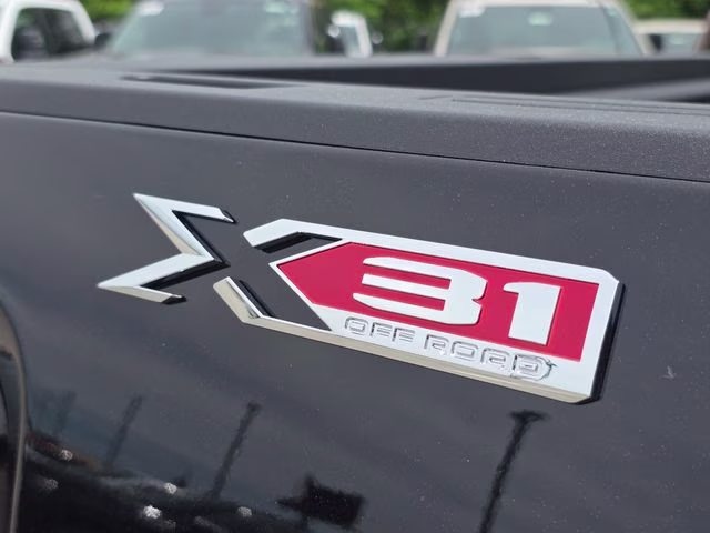 2026 Onyx Black GMC Sierra 3500HD SLT 4X4 Truck