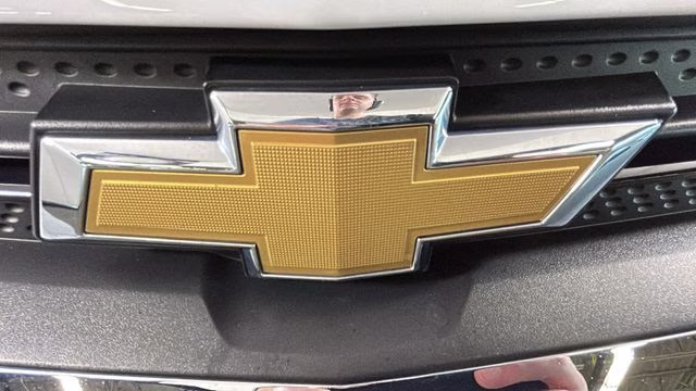 2023 Summit White Chevrolet Trailblazer LT AWD SUV