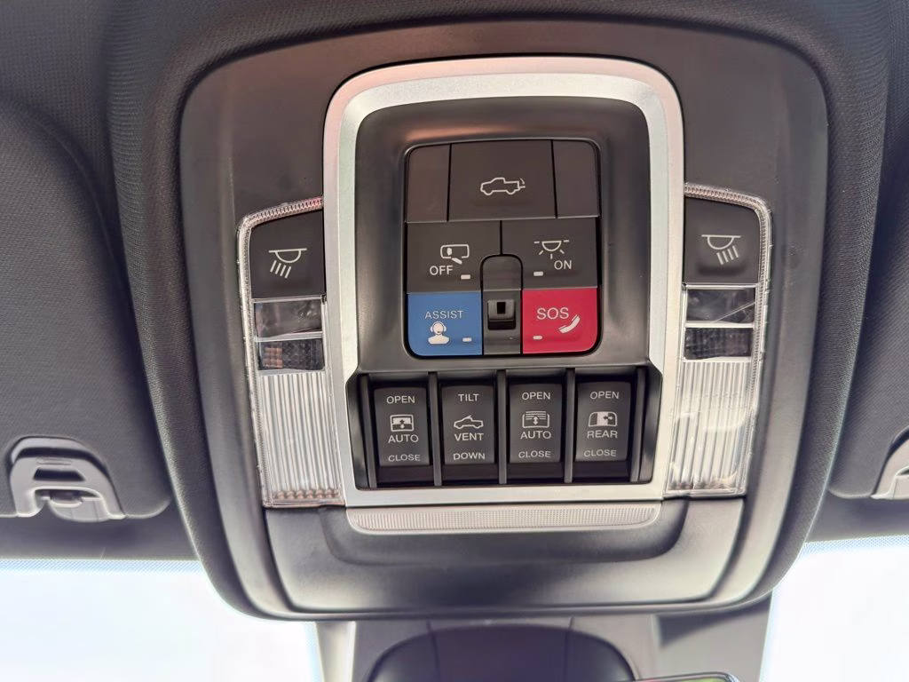 2023 Patriot Blue Pearlcoat Ram 1500 Limited 4X4 Truck
