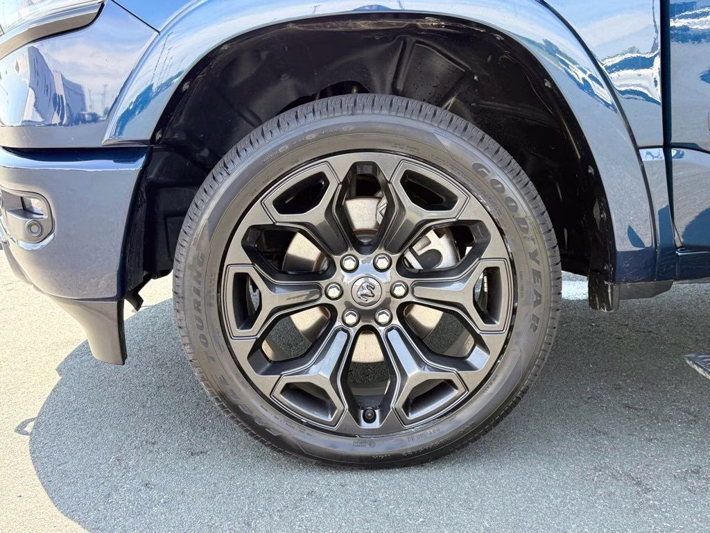 2023 Patriot Blue Pearlcoat Ram 1500 Limited 4X4 Truck