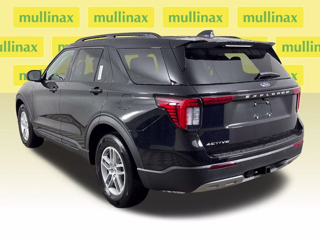 2026 Agate Black Metallic Ford Explorer Active RWD SUV