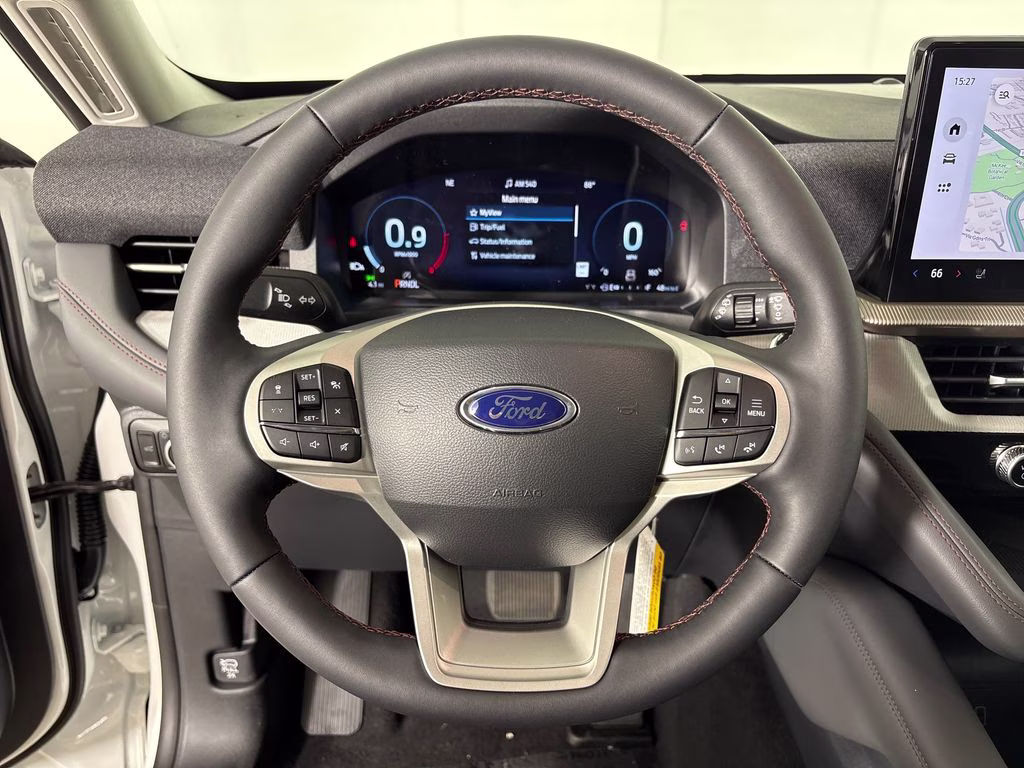 2026 Star White Metallic Tri-Coat Ford Explorer Active RWD SUV