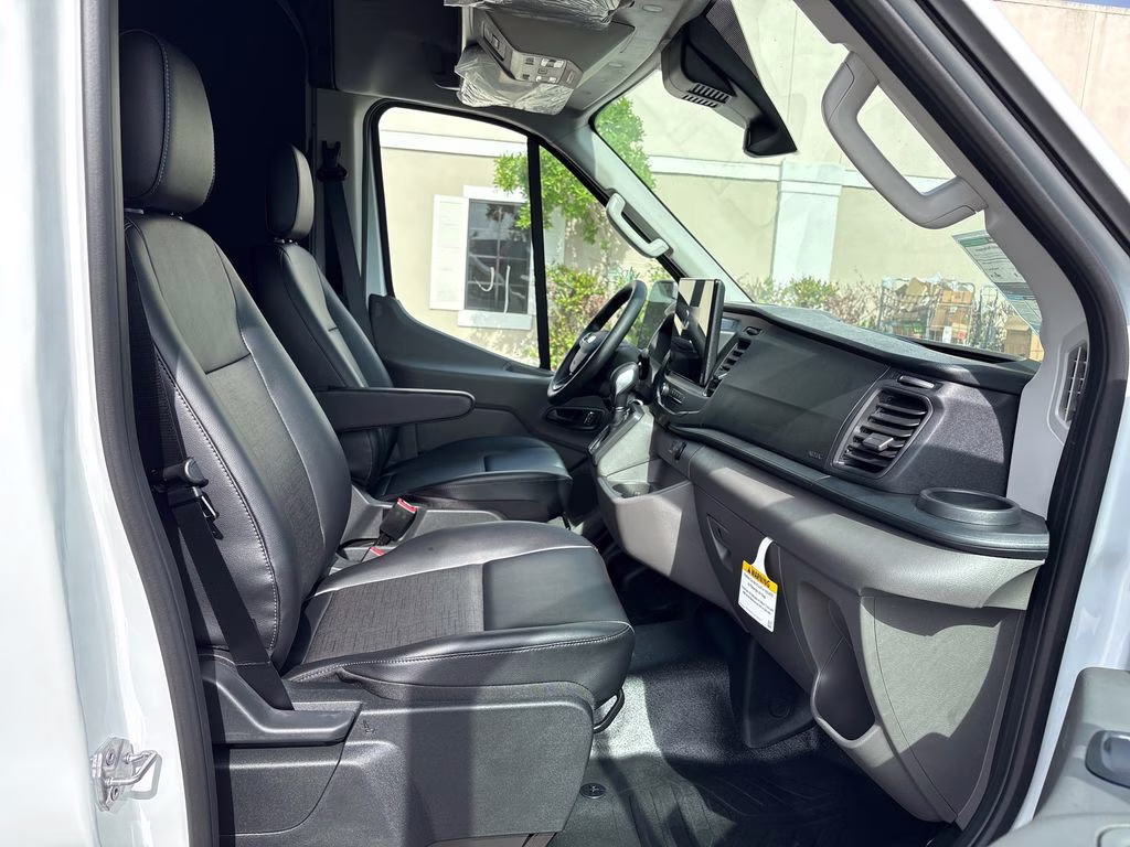 2026 Oxford White Ford Transit-250 Base RWD Van