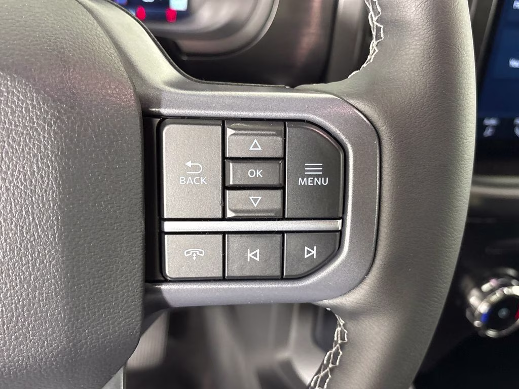 2026 Avalanche Ford F-150 Lariat RWD Truck