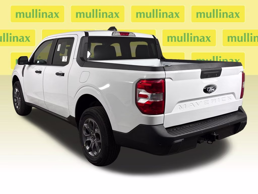 2026 Oxford White Ford Maverick XLT FWD Truck
