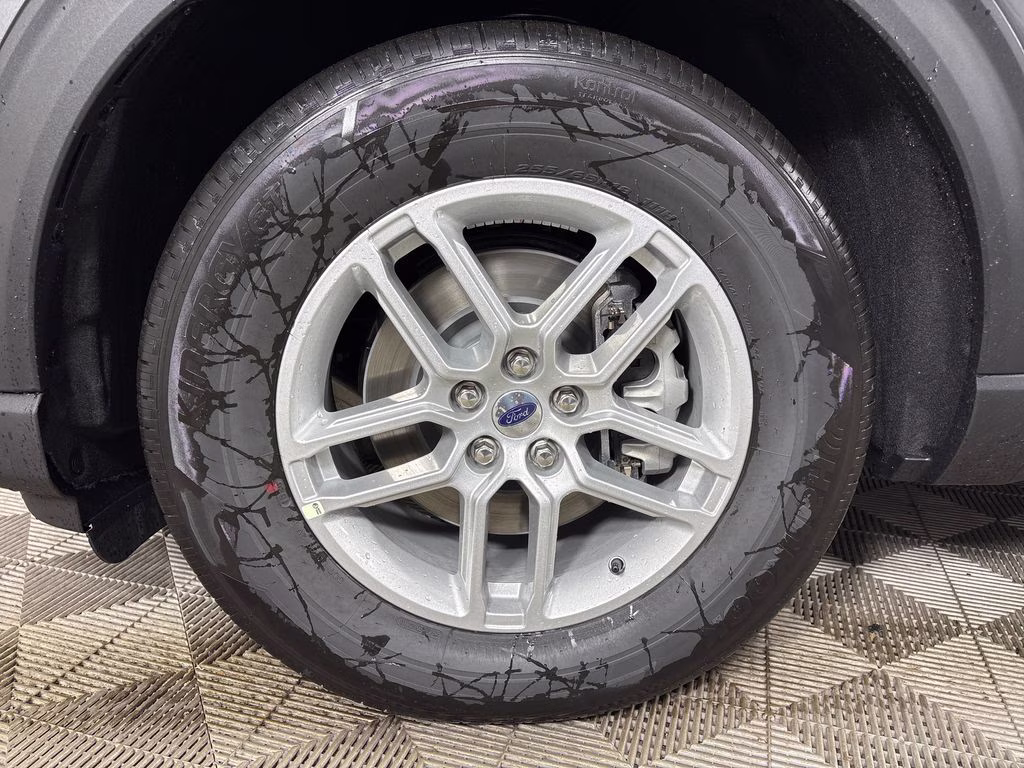 2026 Carbonized Gray Metallic Ford Explorer Active RWD SUV