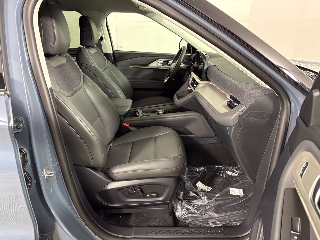 2026 Vapor Blue Metallic Ford Explorer Active RWD SUV