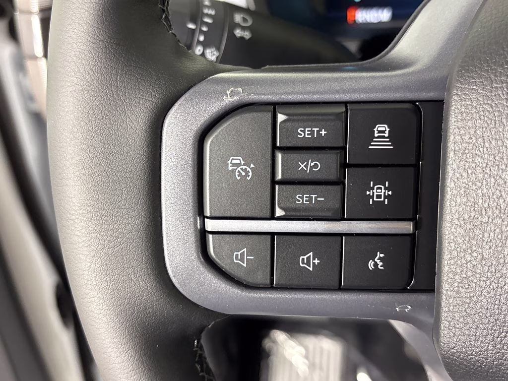 2026 Oxford White Ford F-150 Lariat RWD Truck