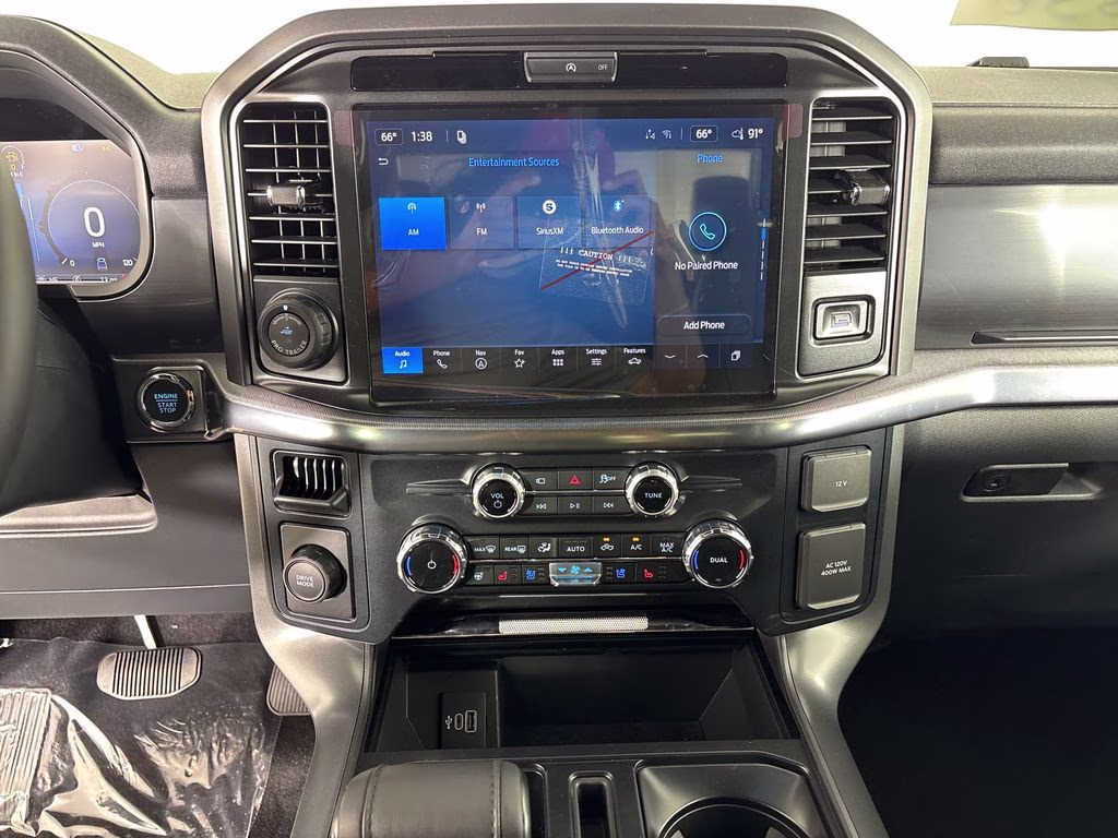 2026 Oxford White Ford F-150 Lariat RWD Truck