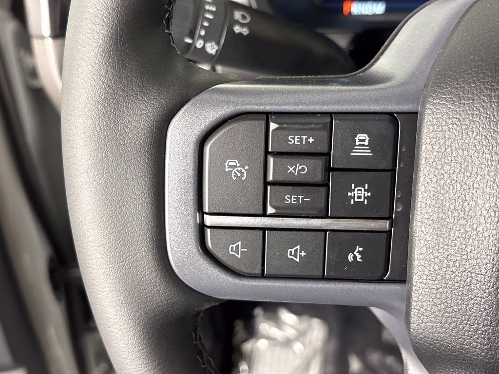 2026 Avalanche Ford F-150 Lariat RWD Truck