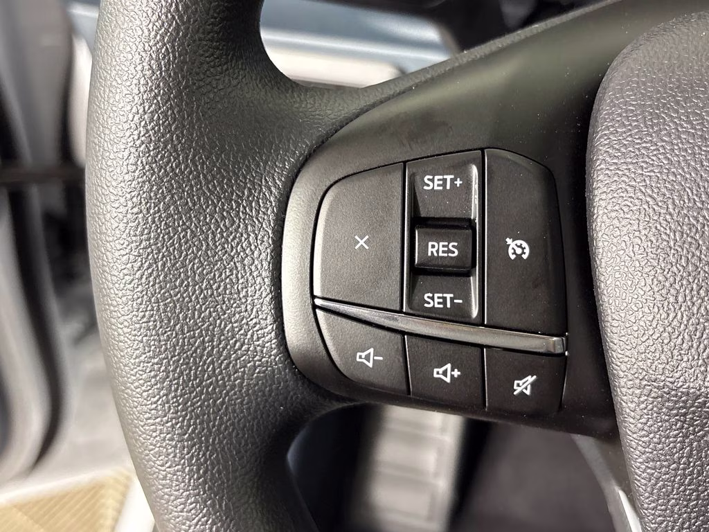 2026 Oxford White Ford Maverick XLT FWD Truck
