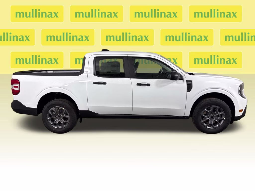 2026 Oxford White Ford Maverick XLT FWD Truck