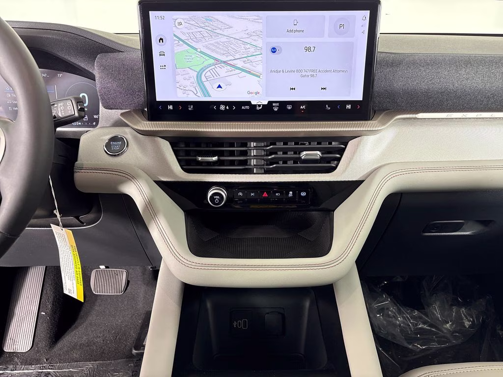 2026 Space White Metallic Ford Explorer Active RWD SUV
