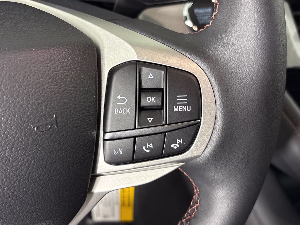 2026 Agate Black Metallic Ford Explorer Active RWD SUV