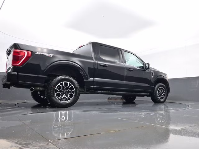 2022 Black Ford F-150 XLT 4X4 Truck