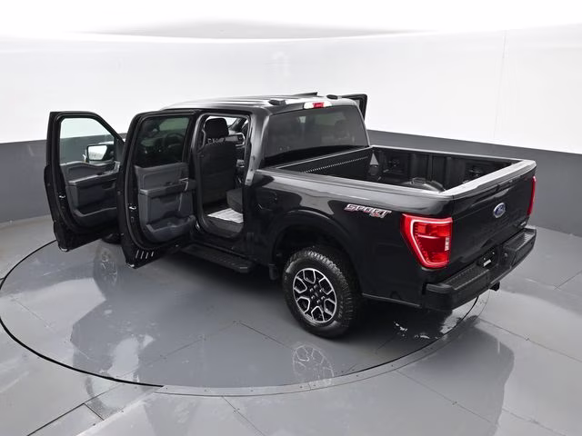 2022 Black Ford F-150 XLT 4X4 Truck