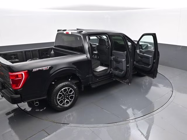 2022 Black Ford F-150 XLT 4X4 Truck