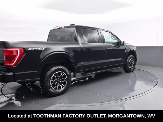 2022 Black Ford F-150 XLT 4X4 Truck
