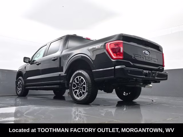 2022 Black Ford F-150 XLT 4X4 Truck