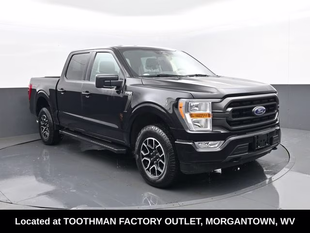 2022 Black Ford F-150 XLT 4X4 Truck