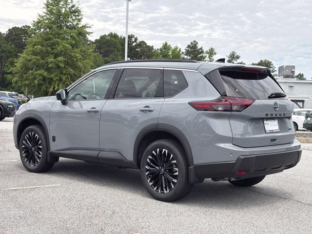 2026 Boulder Gray Pearl Nissan Rogue Dark Armor AWD SUV