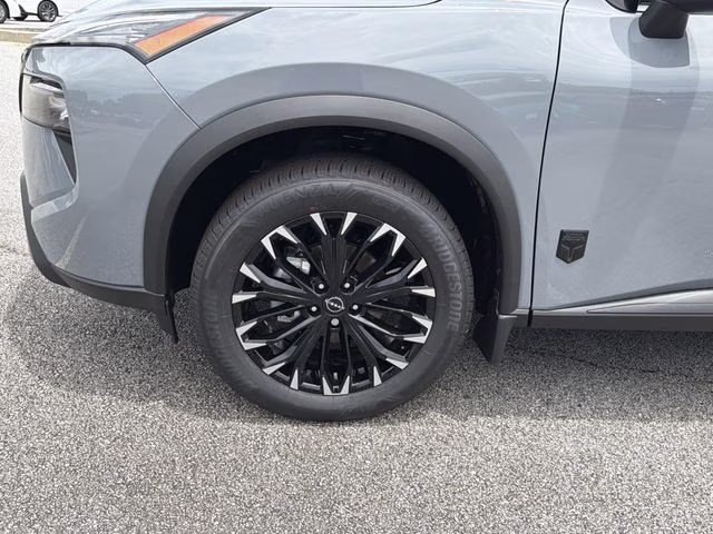 2026 Boulder Gray Pearl Nissan Rogue Dark Armor AWD SUV