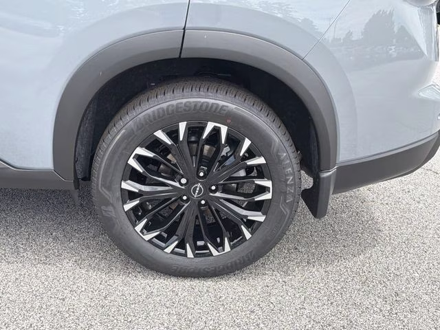 2026 Boulder Gray Pearl Nissan Rogue Dark Armor AWD SUV