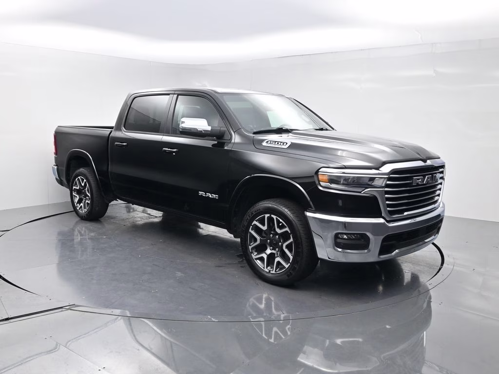 2026 Diamond Black Crystal Pearlcoat Ram 1500 Laramie 4X4 Truck