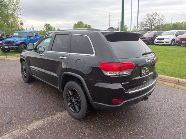 2018 Diamond Black Crystal Pearlcoat Jeep Grand Cherokee Limited 4X4 SUV
