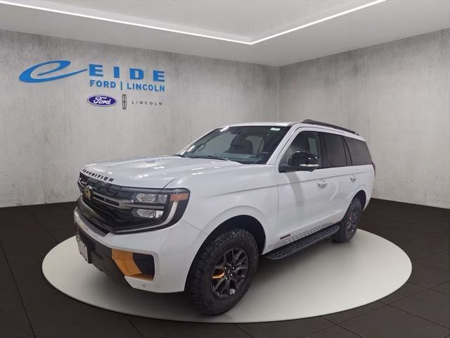 2026 Space Silver Metallic Ford Expedition Tremor 4X4 SUV