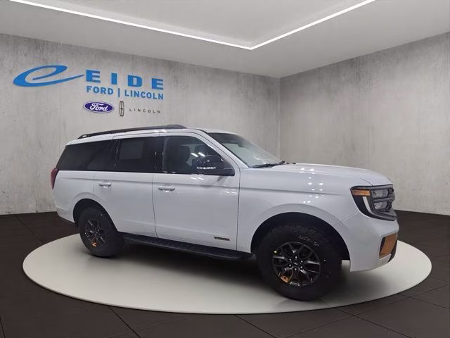 2026 Space Silver Metallic Ford Expedition Tremor 4X4 SUV
