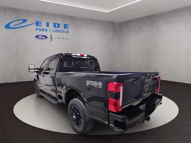 2026 Agate Black Metallic Ford Super Duty F-250 SRW Lariat Black Appearance 4X4 Truck